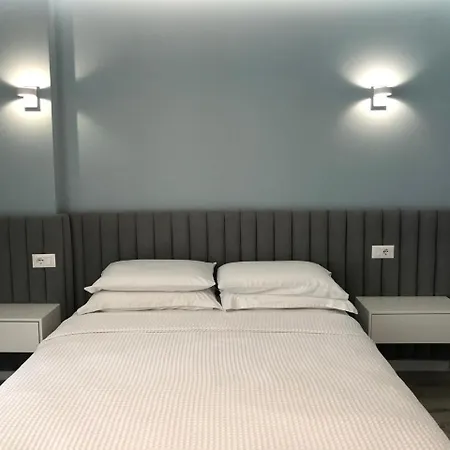 Apartment Comfort In Center Tirana