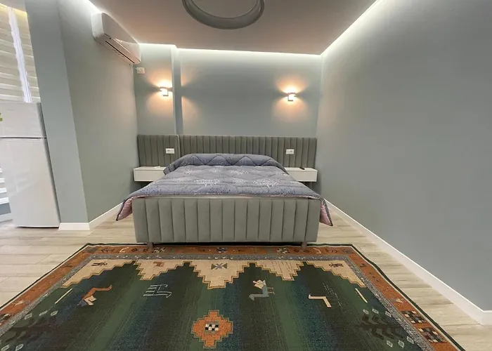 Comfort In Center *