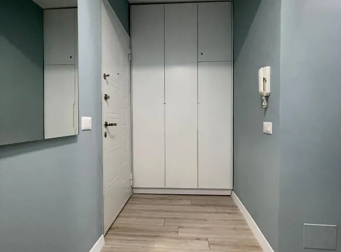 Comfort In Center *