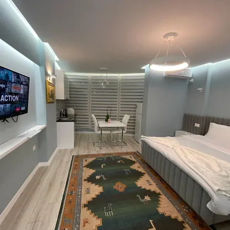 Comfort In Center Appartement Tirana